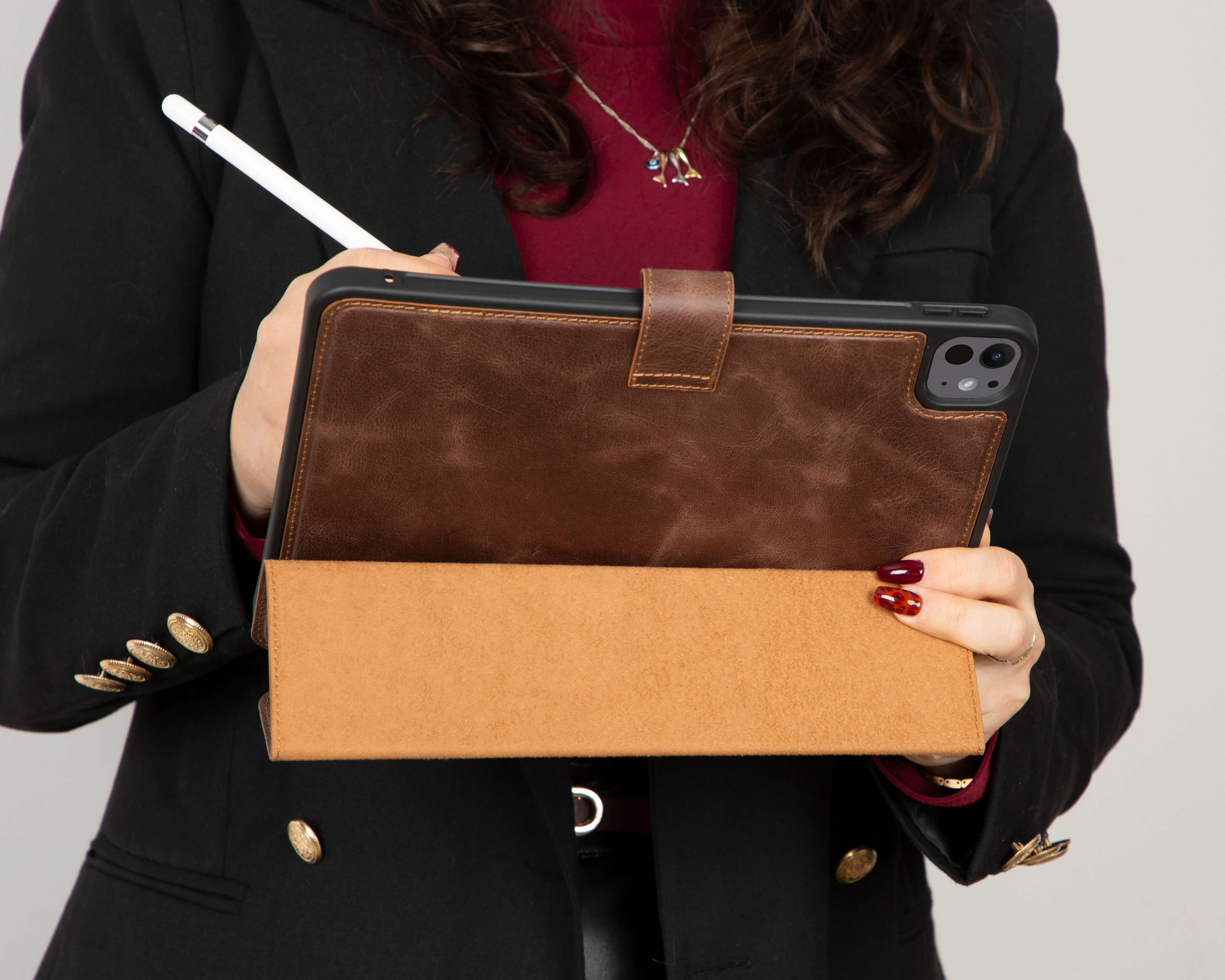 Trigon Leather I Pad Pro 13" (2024) Case